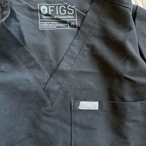 FIGS Black Catarina Scrub Top XS